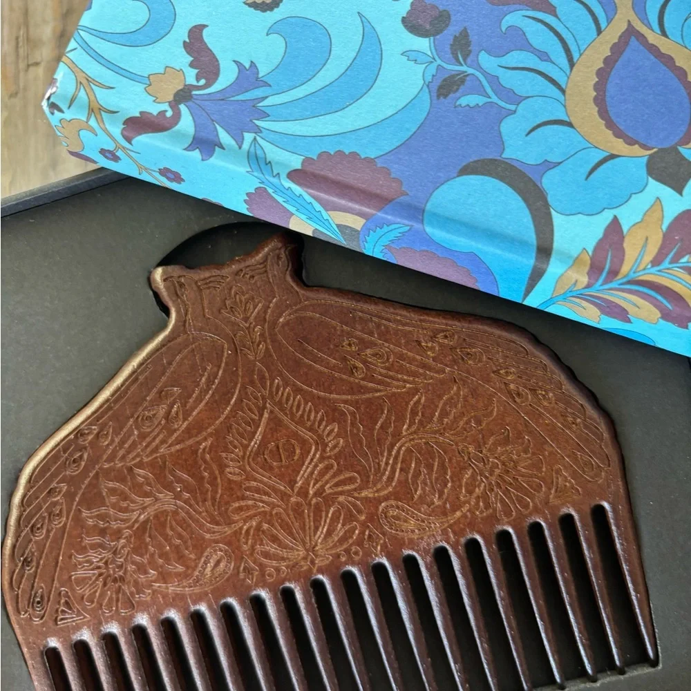 DIOR | Jardin Indien wooden hair comb